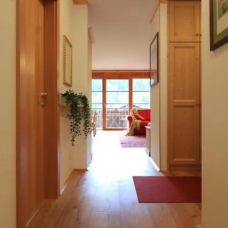 Fuchs Apartment With Balcony And Mountain View *
